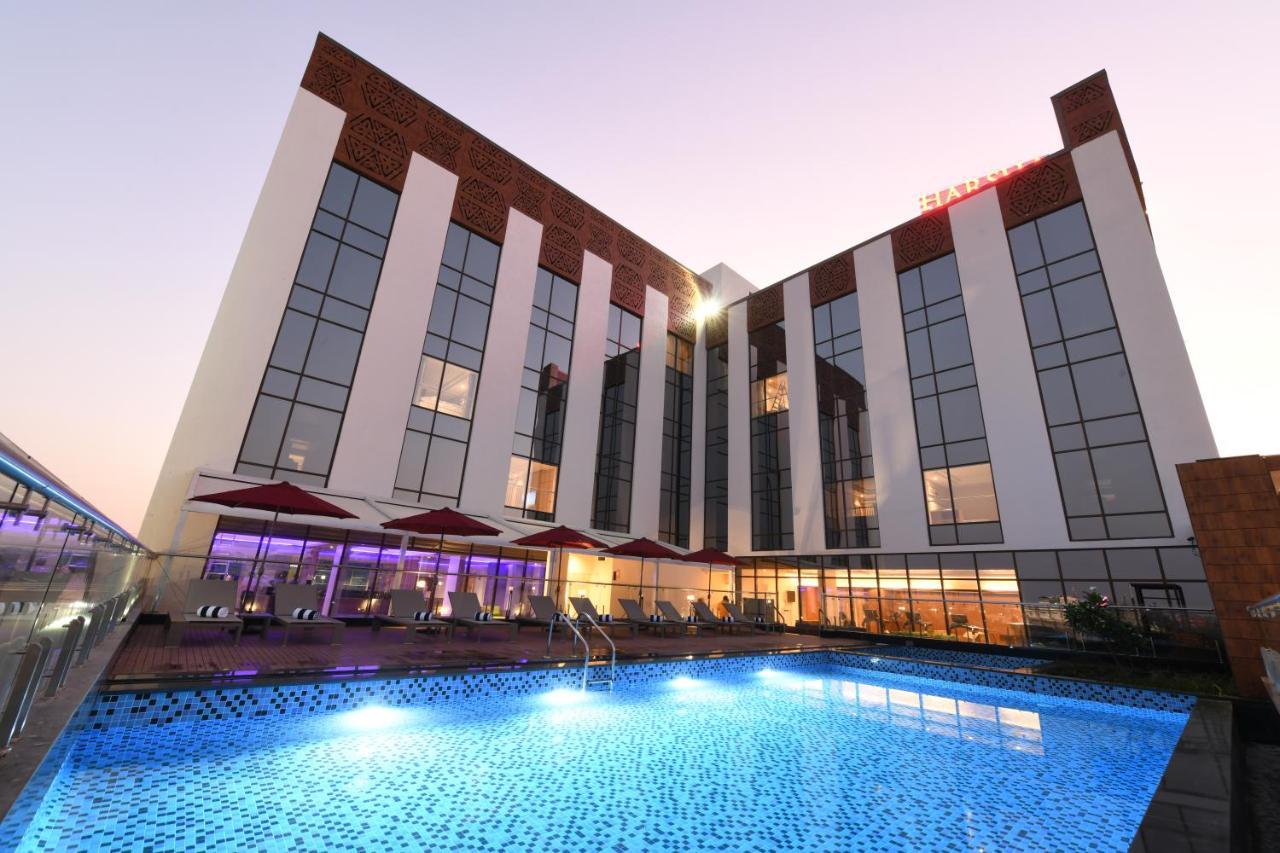 Harsha The Fern Shivamogga Hotel Bagian luar foto